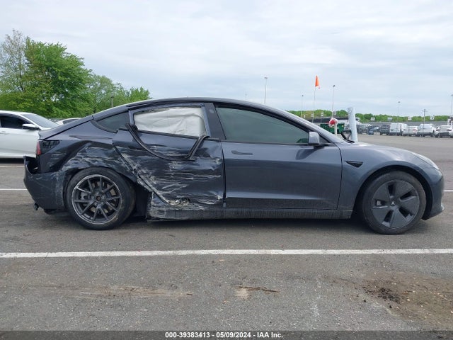 Tesla Model 3 Rear-wheel Drive 2023 5YJ3E1EA7PF659582 Image 13
