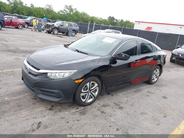 Honda Civic Lx 2018 2HGFC2F58JH554515 Image 2