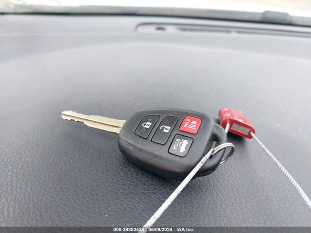 Toyota COROLLA LE 2014 2T1BURHE1EC004377 Image 11