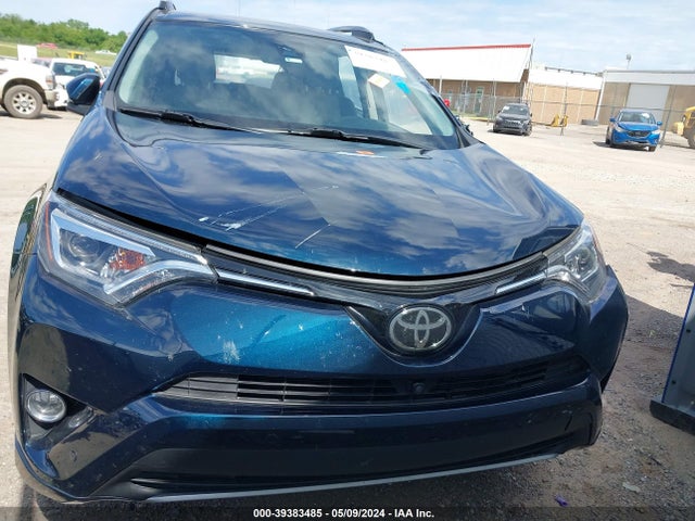 Toyota Rav4 Platinum 2017 2T3YFREV3HW390660 Image 13