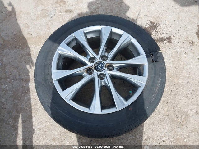Toyota Rav4 Platinum 2017 2T3YFREV3HW390660 Image 12