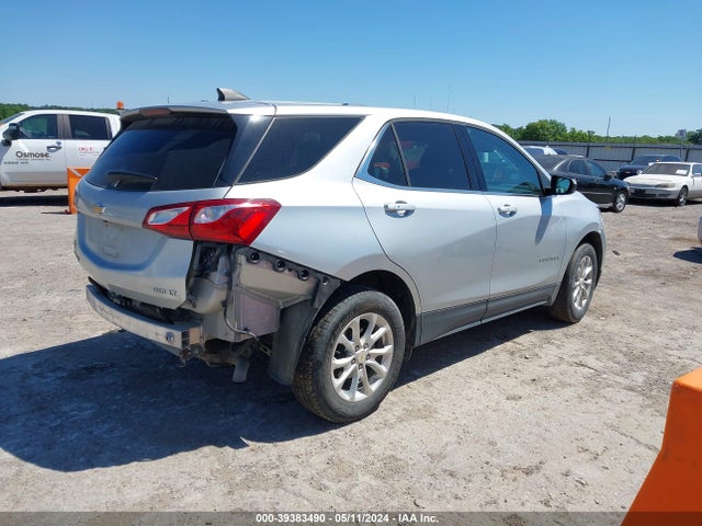 Chevrolet EQUINOX LT 2018 2GNAXSEV3J6265463 Image 4