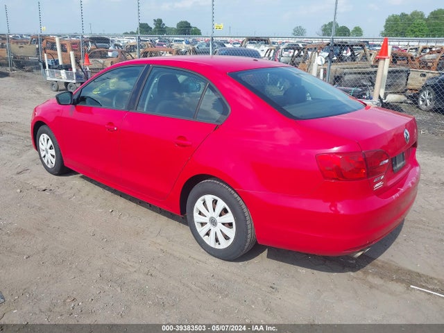 3VW2K7AJ5EM408322 Volkswagen Jetta 2.0l S