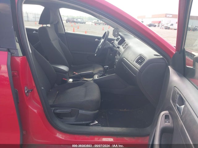 3VW2K7AJ5EM408322 Volkswagen Jetta 2.0l S