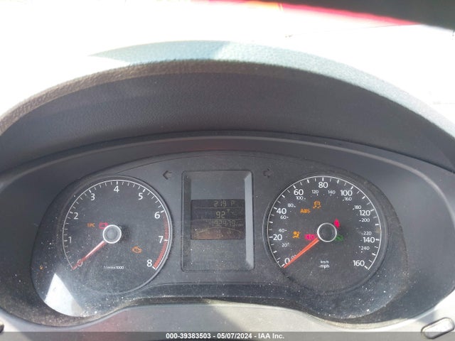 3VW2K7AJ5EM408322 Volkswagen Jetta 2.0l S