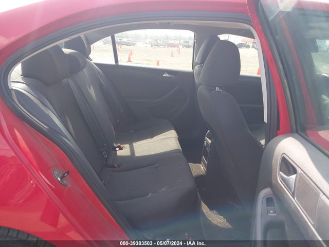 3VW2K7AJ5EM408322 Volkswagen Jetta 2.0l S