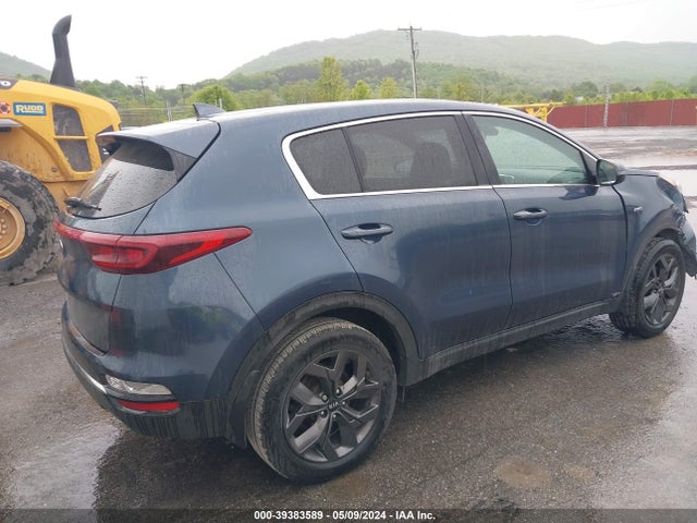KIA Sportage Lx 2022 KNDPMCAC7N7028308 Image 4