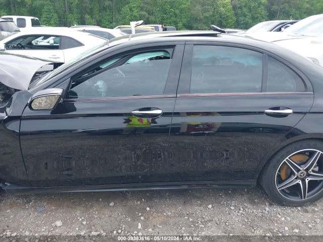Mercedes-Benz E 300 2018 WDDZF4JB2JA363513 Image 15