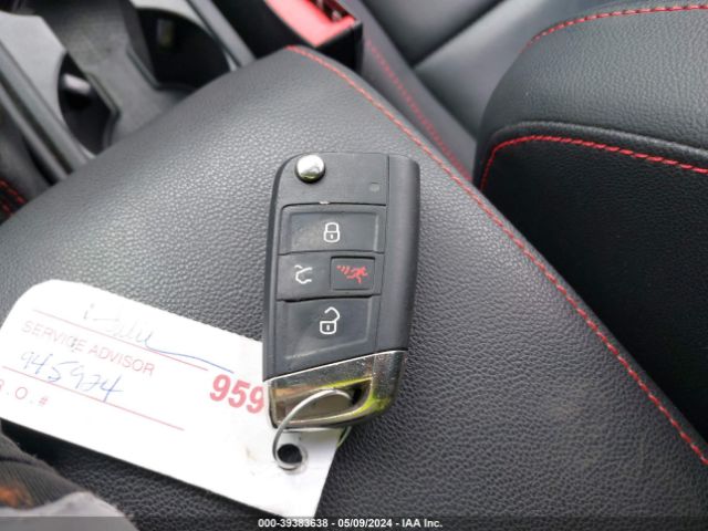 3VW5T7AU4FM079277 Volkswagen Golf Gti 2.0t Se 4-door