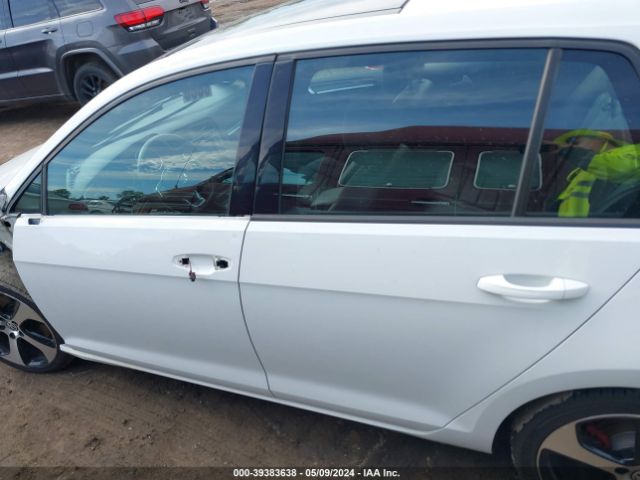 3VW5T7AU4FM079277 Volkswagen Golf Gti 2.0t Se 4-door