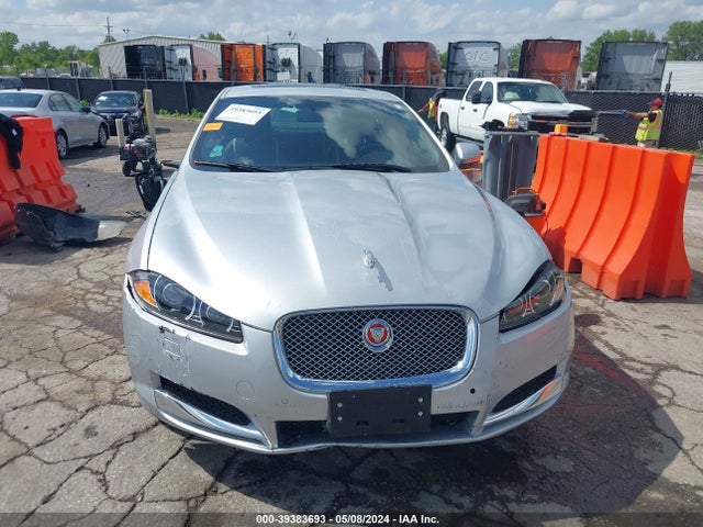 Jaguar Xf V6 Sc 2014 SAJWJ0EF6E8U14429 Image 12