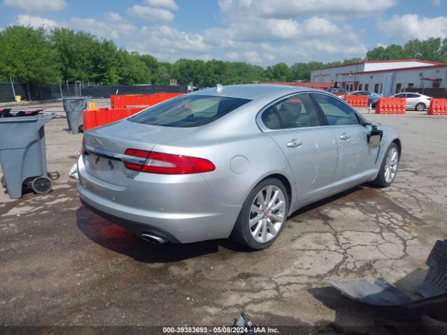 2014 JAGUAR XF SAJWJ0EF6E8U14429 Photo 3