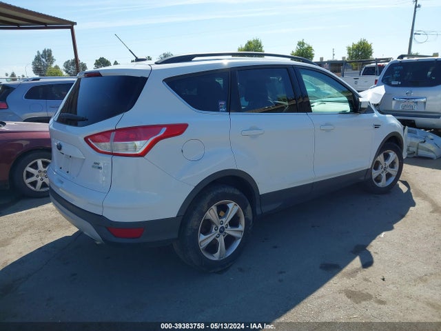 Ford ESCAPE SE 2015 1FMCU9GX1FUB22811 Image 4