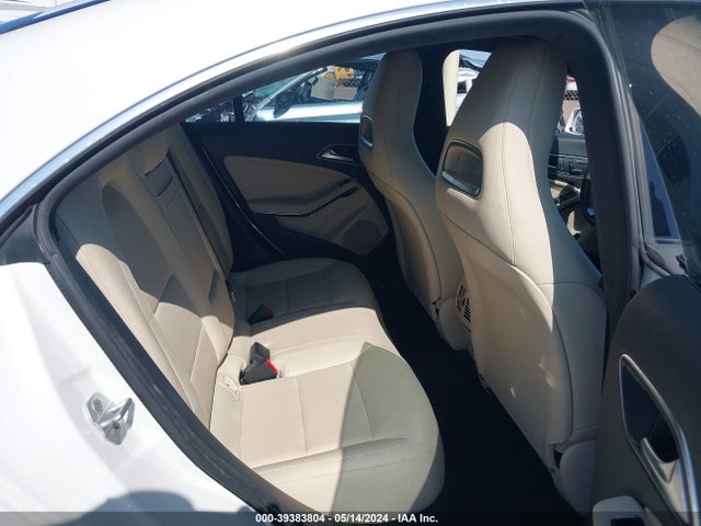 Mercedes-Benz CLA 250 2015 WDDSJ4EB6FN247984 Image 8