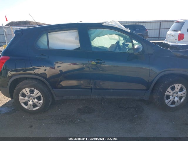 Chevrolet TRAX LS 2019 3GNCJKSB6KL161177 Image 13
