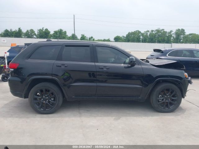 1C4RJEAG9NC154337 Jeep Grand Cherokee Wk Laredo X 4x2