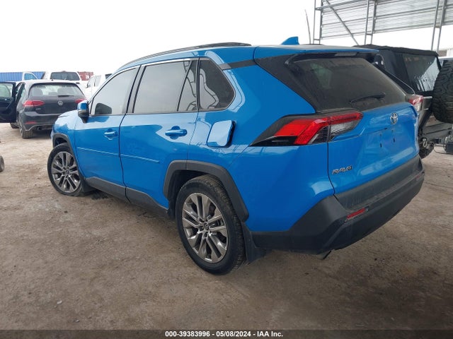 Toyota Rav4 Xle Premium 2021 2T3C1RFV1MC086018 Image 3