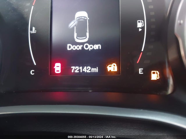 3C4NJDBB3KT689417 Jeep Compass Latitude 4x4