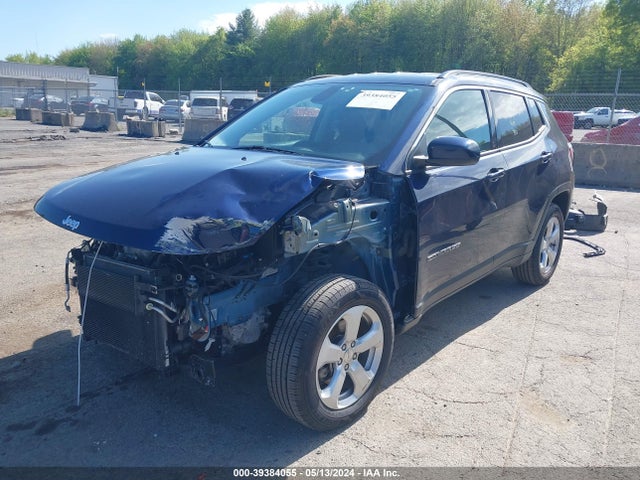 3C4NJDBB3KT689417 Jeep Compass Latitude 4x4