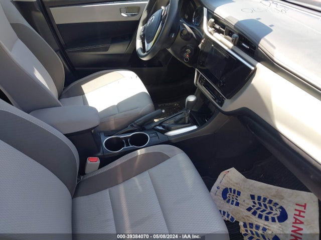 Toyota COROLLA LE 2018 2T1BURHE4JC100904 Image 5