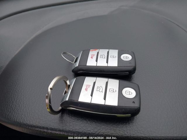 5XYKUDA78EG543422 KIA Sorento Ex V6
