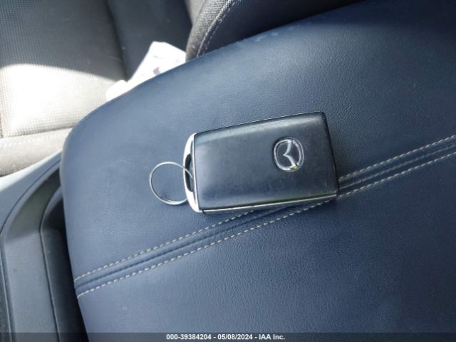 3MVDMABL1LM114074 Mazda CX-30