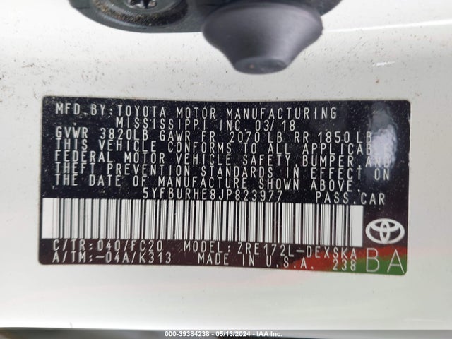 Toyota COROLLA SE 2018 5YFBURHE8JP823977 Image 9