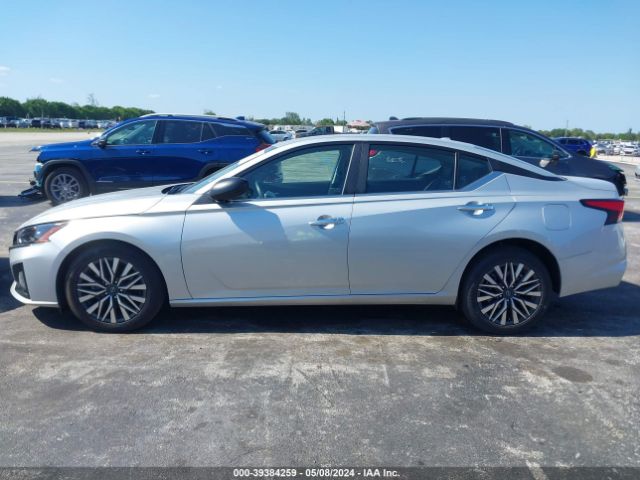 1N4BL4DV7RN302629 Nissan Altima Sv Fwd