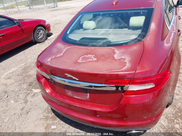 2010 JAGUAR XF SAJWA0GB7ALR77121 Photo 5