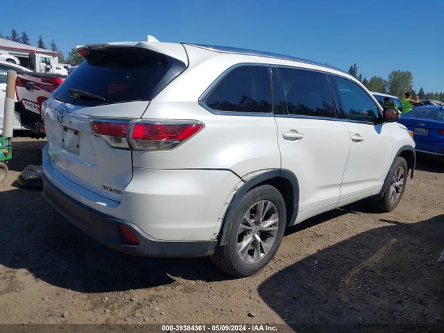 Toyota Highlander Xle V6 2015 5TDJKRFH1FS222374 Image 4