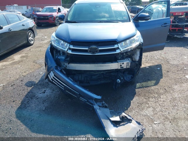 Toyota Highlander Xle 2018 5TDJZRFH6JS494469 Image 6