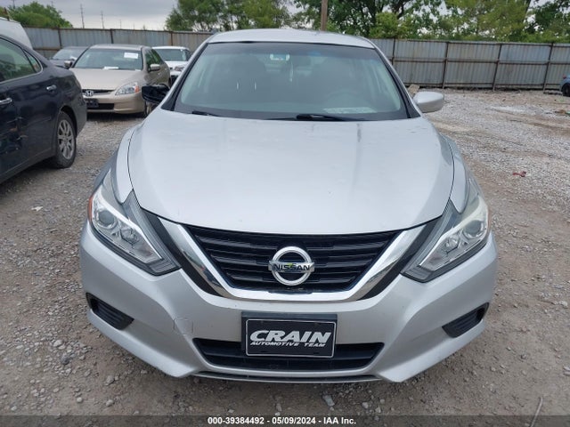 Nissan Altima 2.5 S 2018 1N4AL3AP7JC216894 Image 12