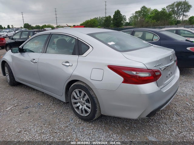 Nissan Altima 2.5 S 2018 1N4AL3AP7JC216894 Image 3