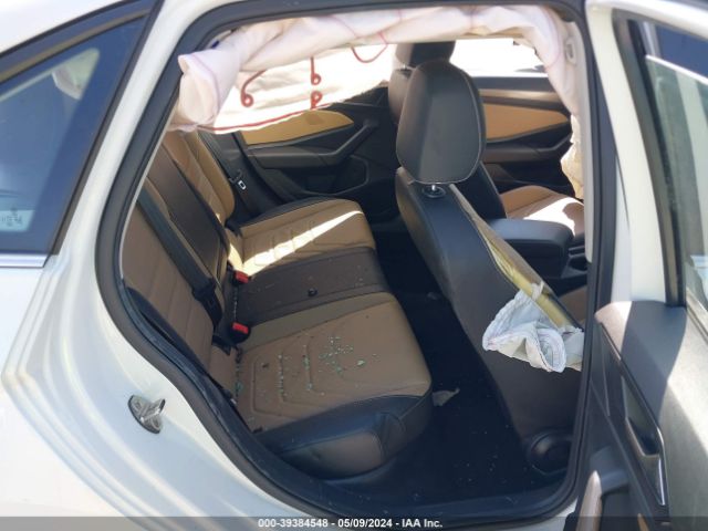 3VWG57BU7LM082848 Volkswagen Jetta 1.4t Sel Premium