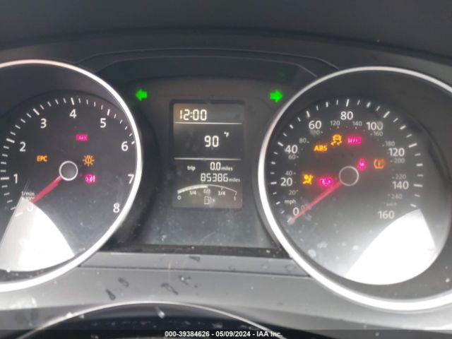 3VW167AJ5GM279131 Volkswagen Jetta 1.4t S