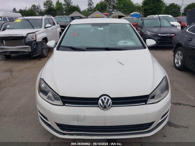 3VW217AU5FM089616 Volkswagen Golf Tsi S 4-door