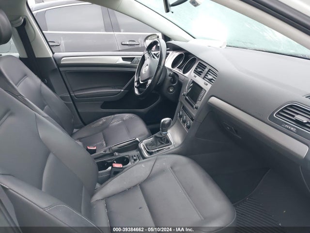 3VW217AU5FM089616 Volkswagen Golf Tsi S 4-door
