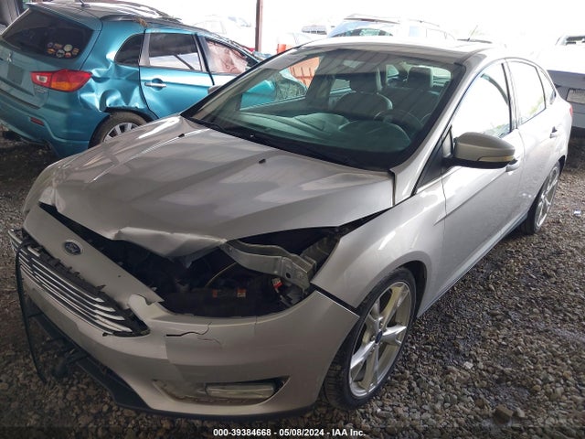 Ford Focus Titanium 2015 1FADP3J21FL379795 Image 6