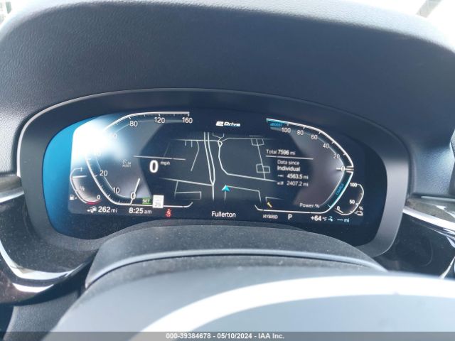 WBA13AG0XNCJ32452 BMW 530e