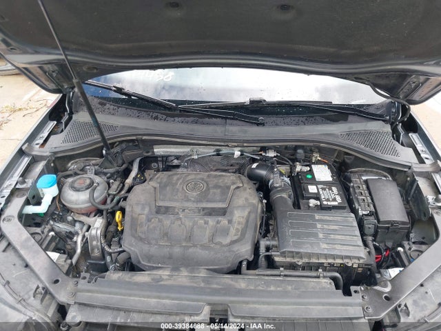 3VV3B7AX6NM138160 Volkswagen Tiguan 2.0t Se