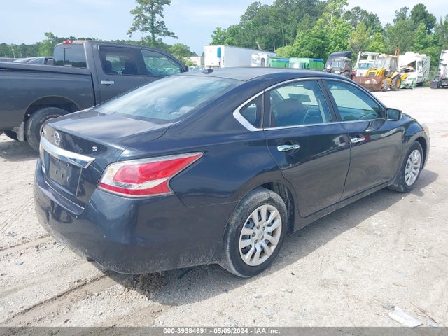 Nissan Altima 2.5 S 2015 1N4AL3AP5FN389499 Image 4