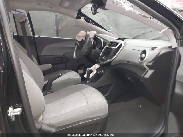 Chevrolet Sonic Fwd  1fl 5-door 2020 1G1JG6SB7L4129201 Image 5