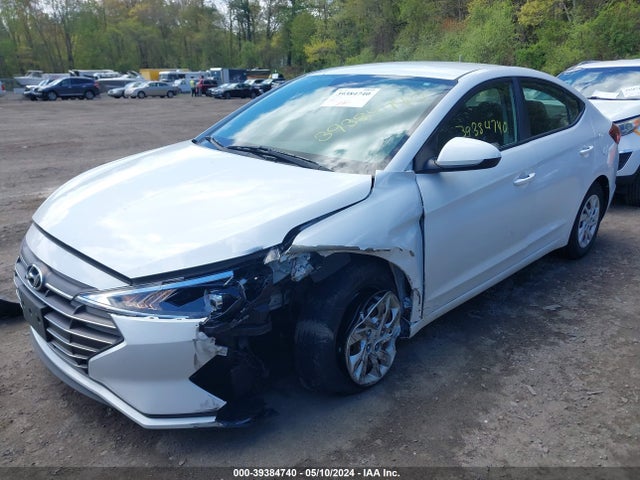 Hyundai ELANTRA SE 2020 5NPD74LF8LH521401 Image 2