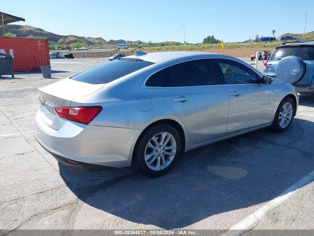 Chevrolet MALIBU LT 2018 1G1ZD5ST2JF246619 Image 4