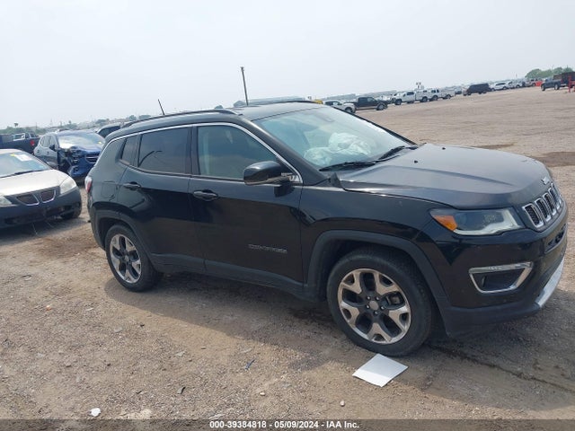 3C4NJCCB8JT212148 Jeep Compass Limited Fwd