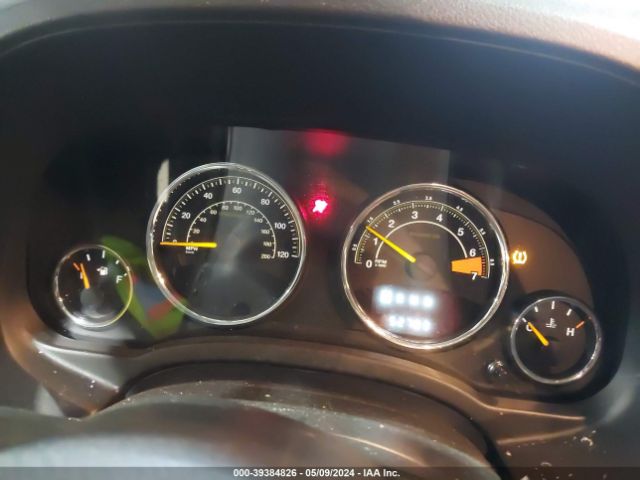 1C4NJCEB0GD749043 Jeep Compass Latitude