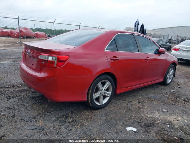 Toyota CAMRY SE 2014 4T1BF1FK7EU825745 Image 4