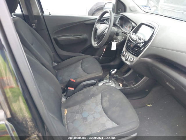 Chevrolet Spark Ls Cvt 2017 KL8CB6SA8HC828090 Image 5