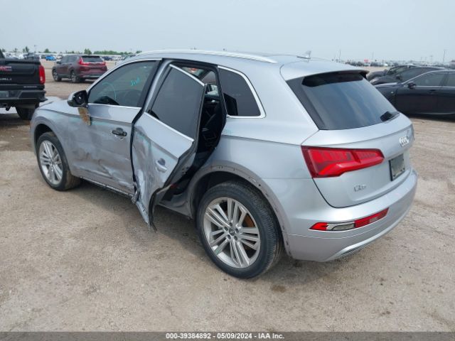 WA1BNAFY4J2112068 Audi Q5 2.0t Premium/2.0t Tech Premium