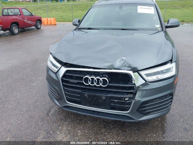 WA1JCCFS5JR020001 Audi Q3 2.0t Premium/2.0t Sport Premium